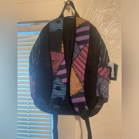 Disney Nightmare Before Christmas Jack and sally backpack - Picture 4 of 5